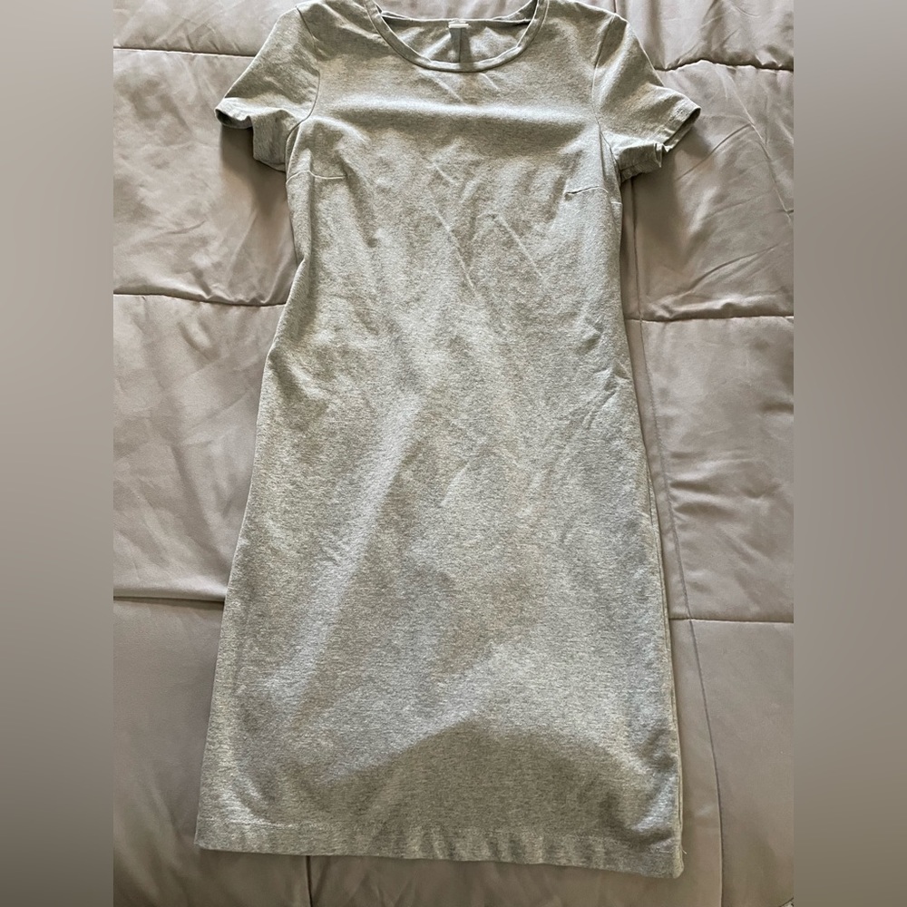 Old Navy gray fitted dress size small